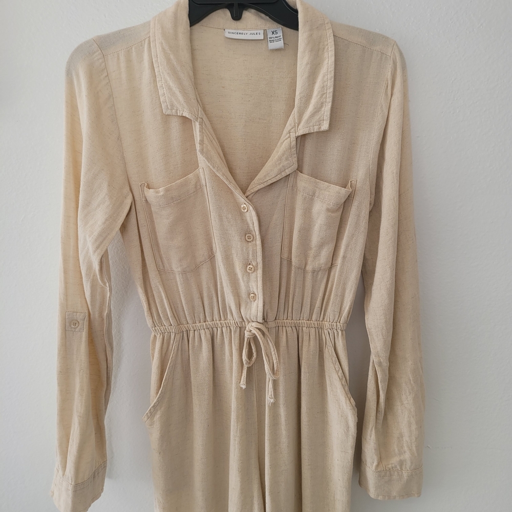 Sincerely Jules Cream Jumpsuit long sleeves and can be worn 3/4 Size Xs - Picture 8 of 12